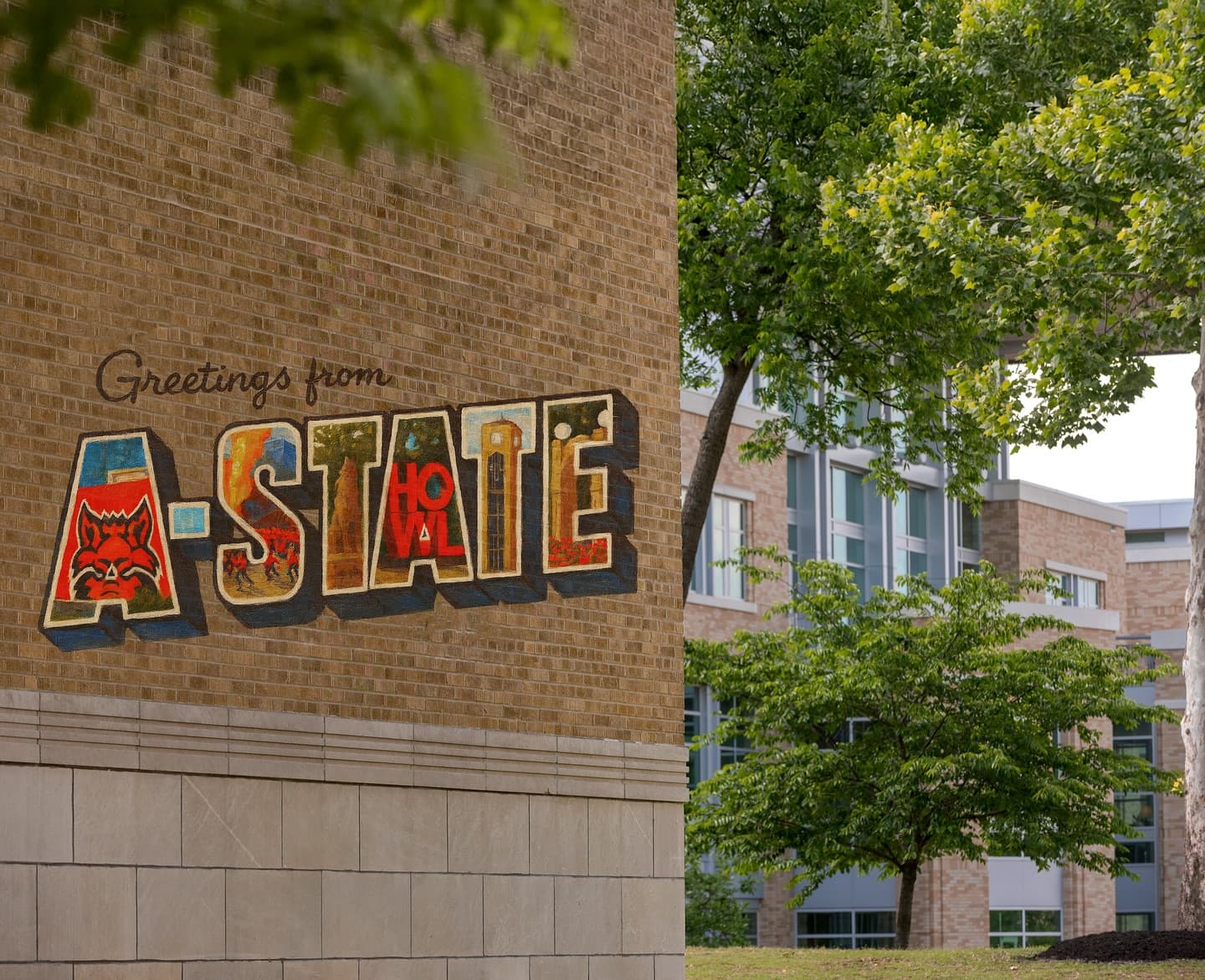 Chào mừng tân sinh viên và sinh viên quay lại trường Đại học Bang Arkansas (A-State)