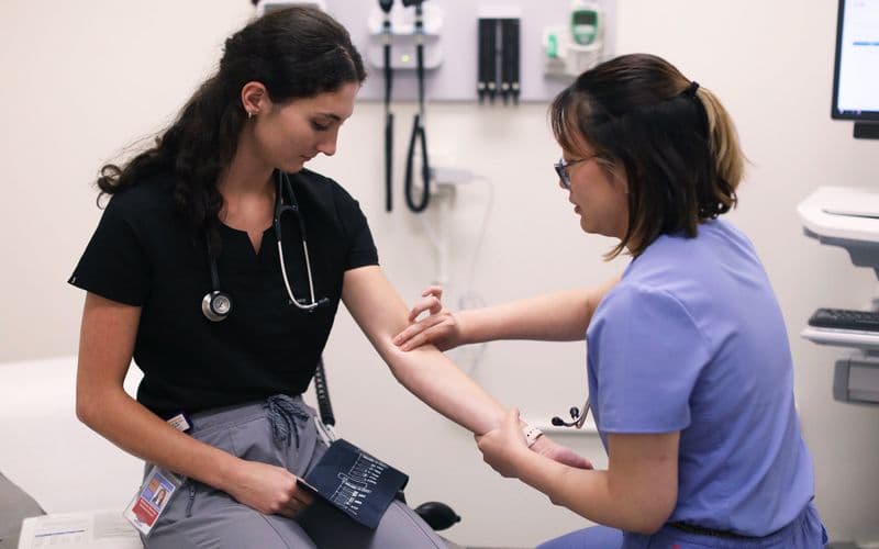 Lộ trình “Freshman to Physician” tại A-State: Từ sinh viên năm nhất đến bác sĩ tương lai