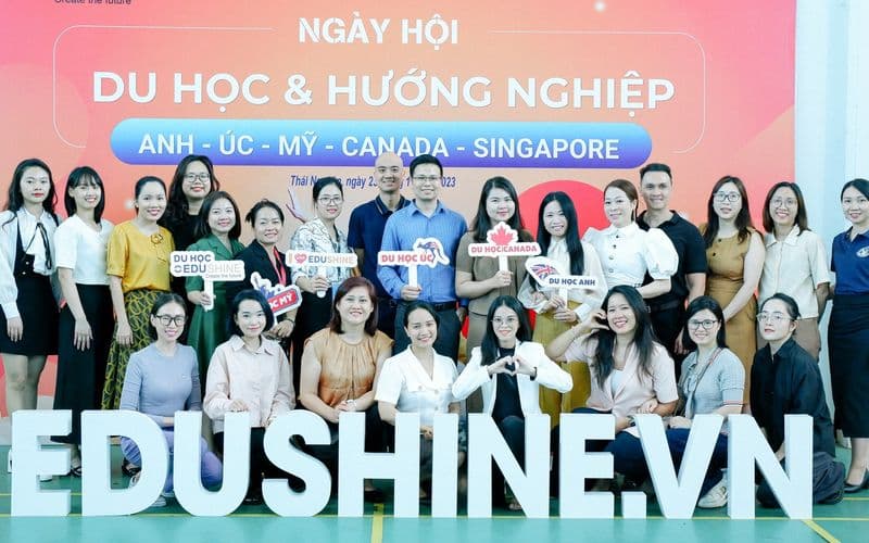 A-State tham dự Triển lãm Du học tại Trường THPT Chuyên Thái Nguyên