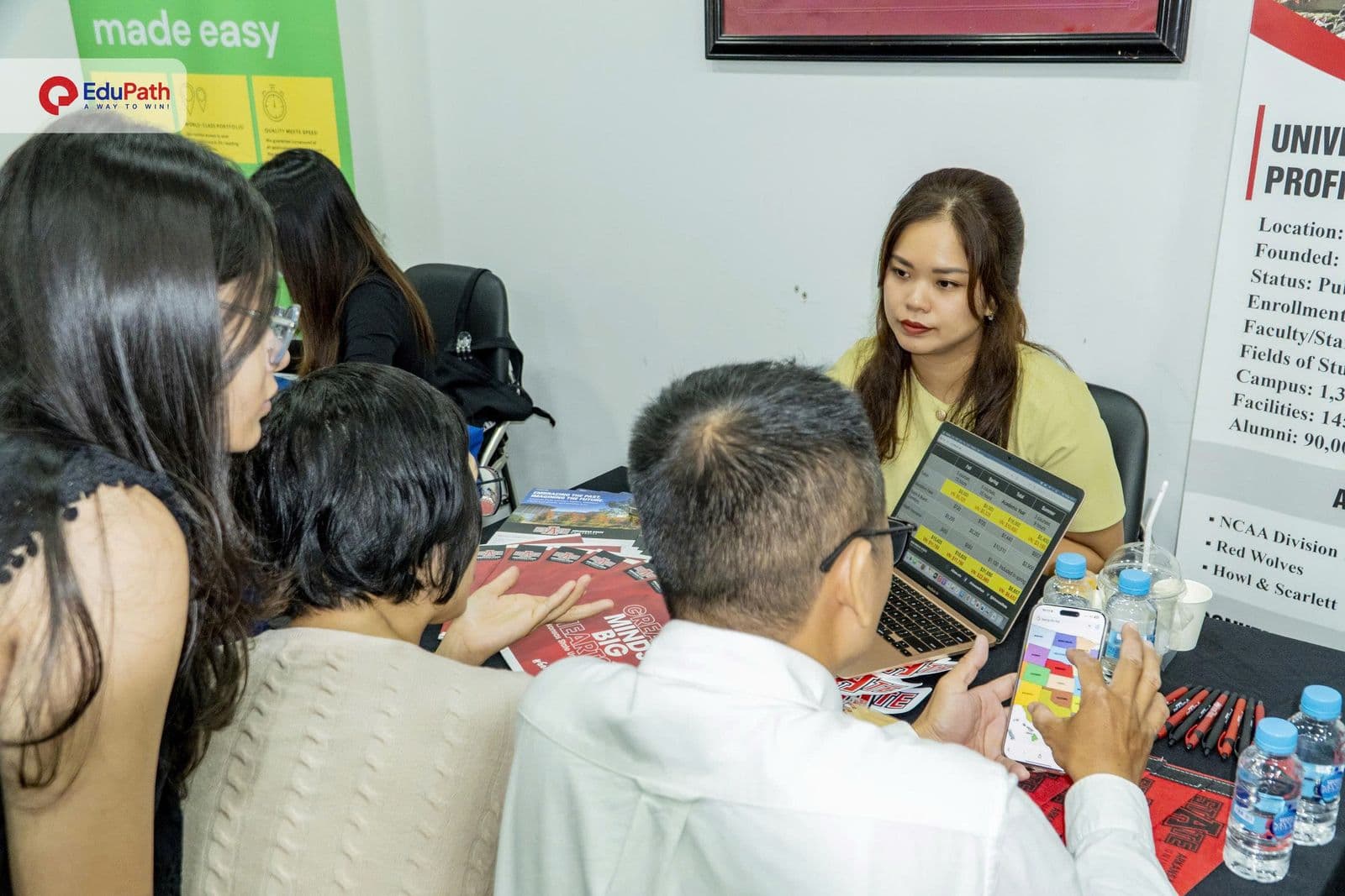 A-State Việt Nam tham gia sự kiện định hướng du học, khẳng định cam kết với sinh viên Việt